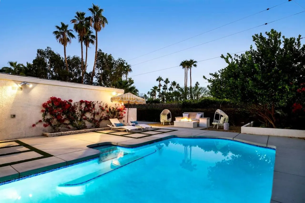 Monterey Manor Interior Designed Home Plus Pool 팜 스프링스 미국