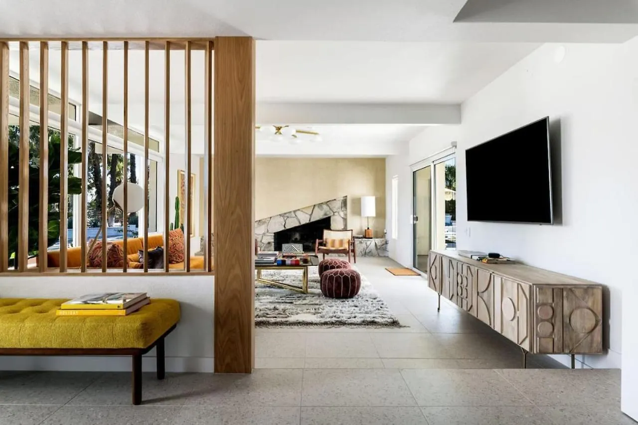Monterey Manor Interior Designed Home Plus Pool 팜 스프링스 미국