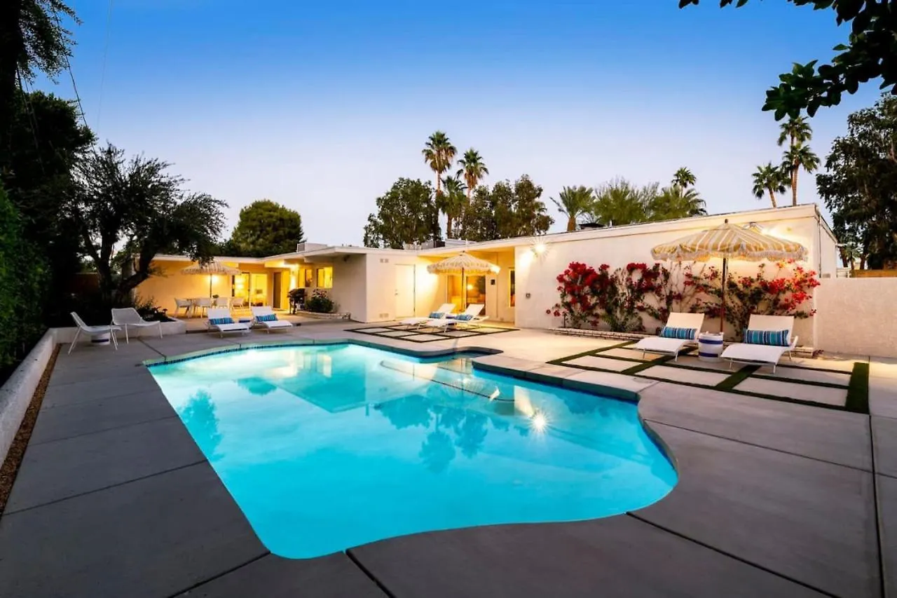 Monterey Manor Interior Designed Home Plus Pool Palm Springs Semesterbostad