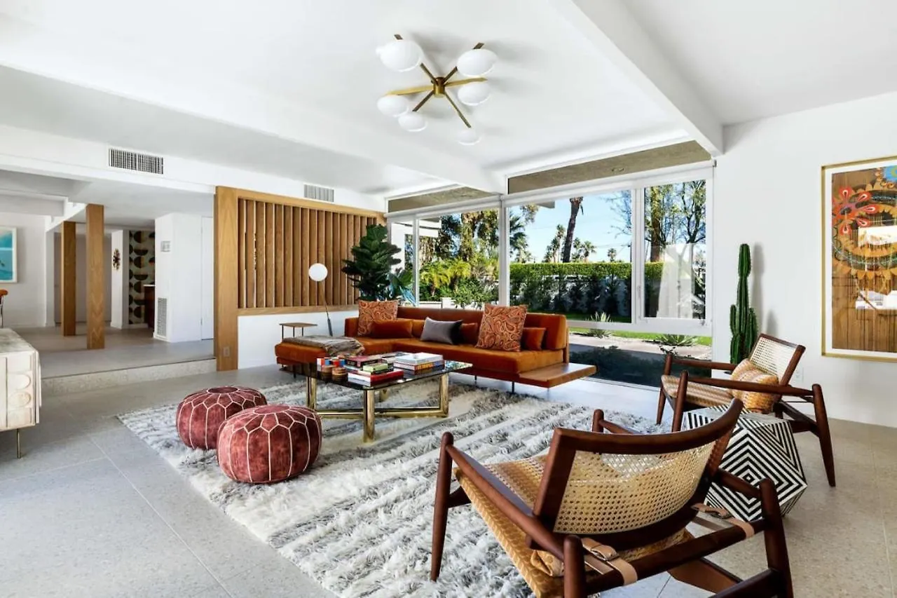Monterey Manor Interior Designed Home Plus Pool Palm Springs Semesterbostad